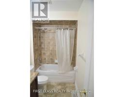 88 Mack Clement Lane, Richmond Hill, ON L4S0G2 Photo 11