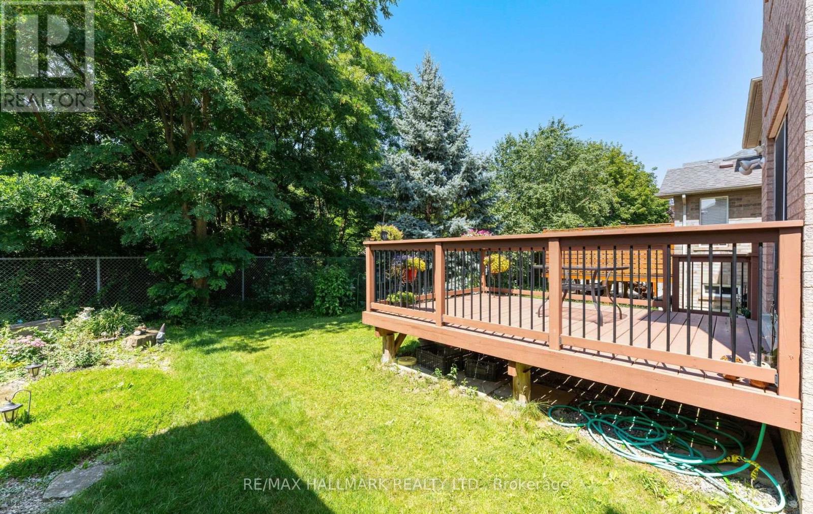 17 RUSHINGBROOK DRIVE - 44
