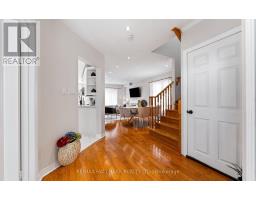 Kitchen - 17 Rushingbrook Drive, Richmond Hill, ON L4S1W6 Photo 6