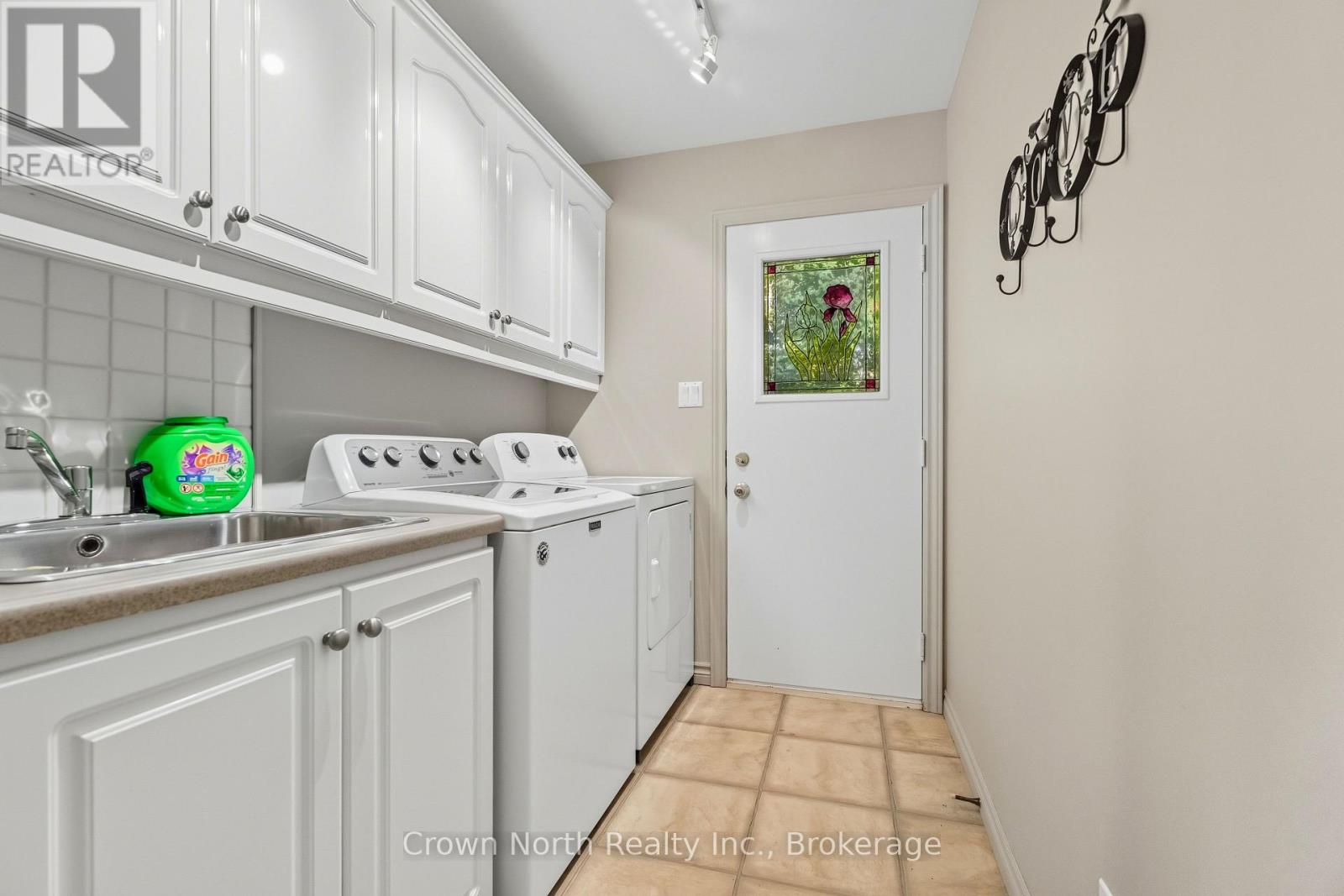 17 BLACK WILLOW COURT - 24