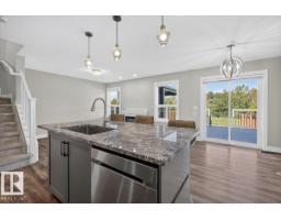 3885 Robins Cr Nw, Edmonton, AB T5S0M8 Photo 12
