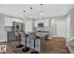 3885 Robins Cr Nw, Edmonton, AB T5S0M8 Photo 13