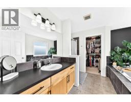 2071 Reunion Boulevard Nw, Airdrie, AB T4B0J2 Photo 27