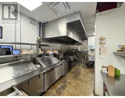 90 - 105 The Pond Road, Toronto, ON M3J0K9 Photo 6
