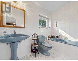 4 Grovetree Road, Toronto, ON M9V2Y2 Photo 14