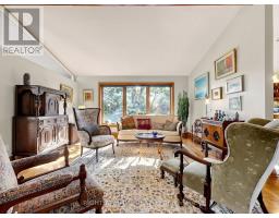 4 Grovetree Road, Toronto, ON M9V2Y2 Photo 18