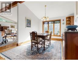 4 Grovetree Road, Toronto, ON M9V2Y2 Photo 22