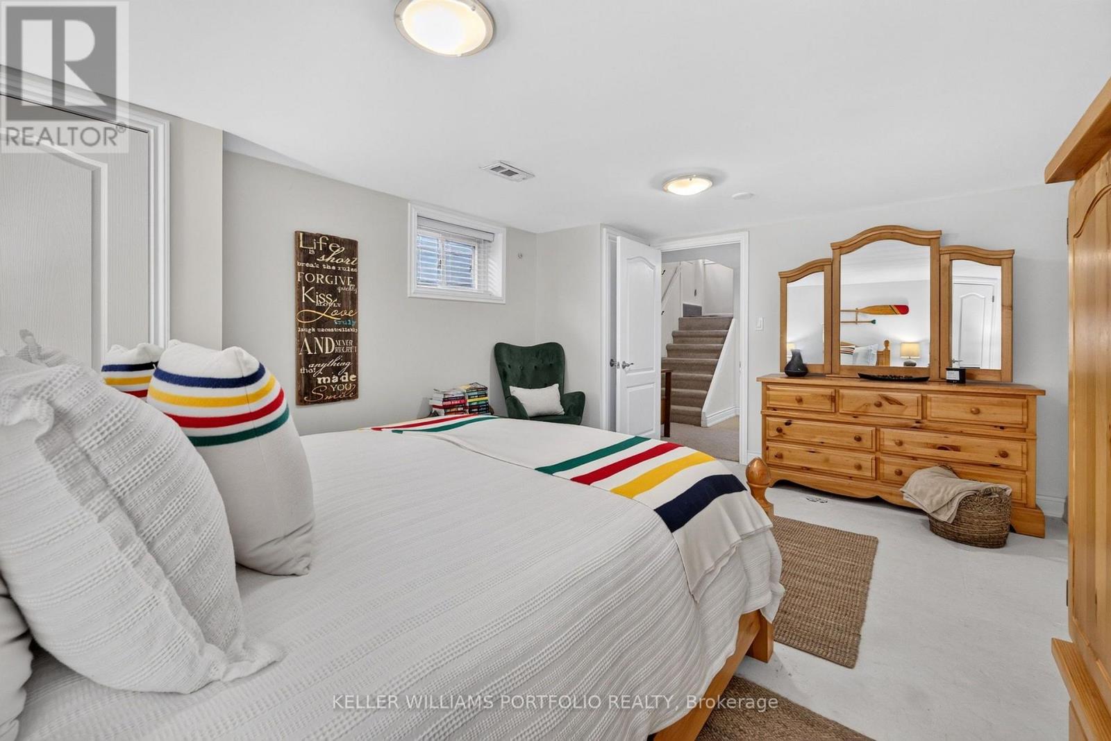 5 NORTHAMPTON DRIVE - Image 31