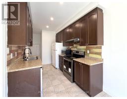 43 Banbridge Crescent, Brampton, ON L6X5M1 Photo 8