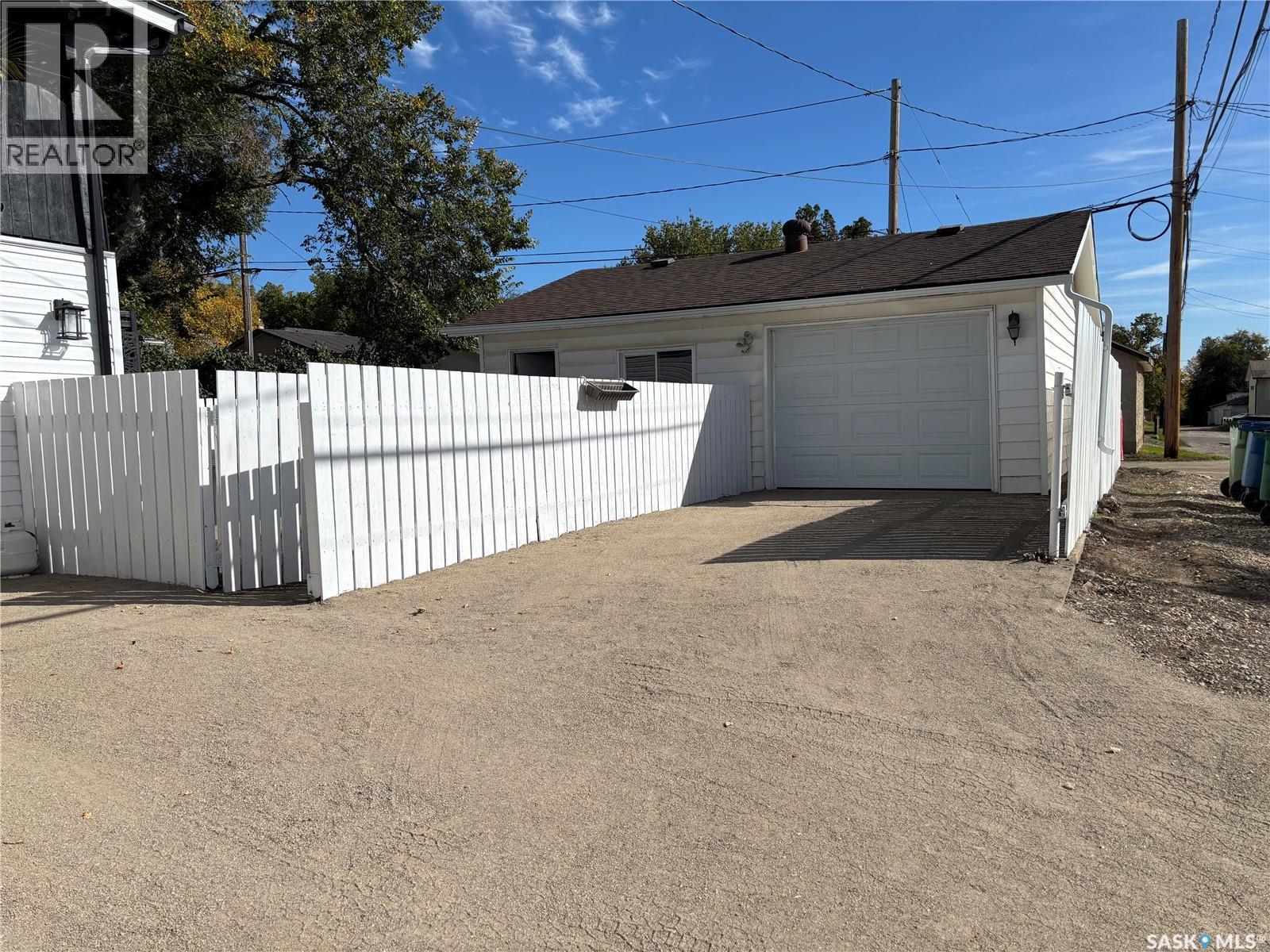 825 7th AVENUE NW - Image 53