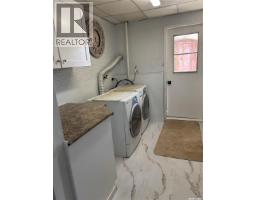 825 7th Avenue Nw, Moose Jaw, SK S6H4C1 Photo 23