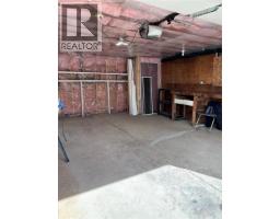 825 7th Avenue Nw, Moose Jaw, SK S6H4C1 Photo 46