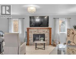 296 Weber Street E, Kitchener, ON N2H1G2 Photo 10