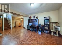 8 Hunter Road, Grimsby, ON L3M4A4 Photo 23