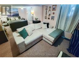 8 Hunter Road, Grimsby, ON L3M4A4 Photo 27