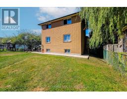 8 Hunter Road, Grimsby, ON L3M4A4 Photo 31