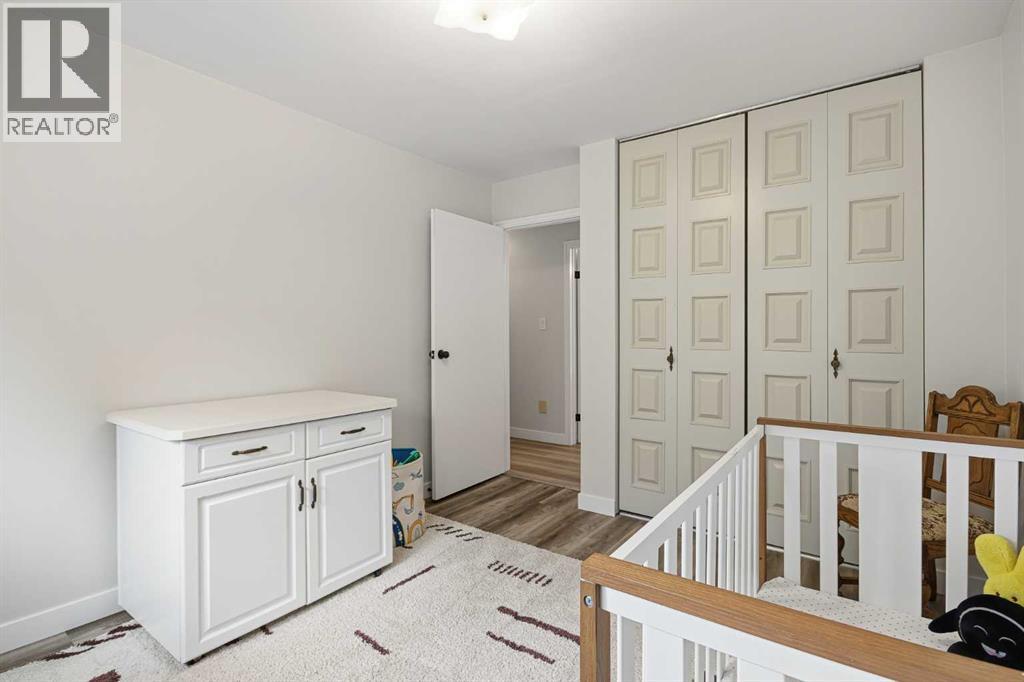 210 3 Avenue, Paradise Hill — photo 27
