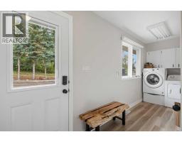 Primary Bedroom - 210 3 Avenue, Paradise Hill, SK S0M2G0 Photo 6