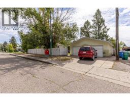 1102 20 Street S - photo 38