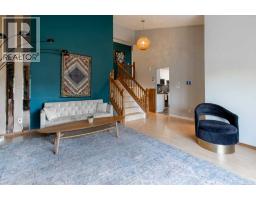 2223 42 Street S - photo 4
