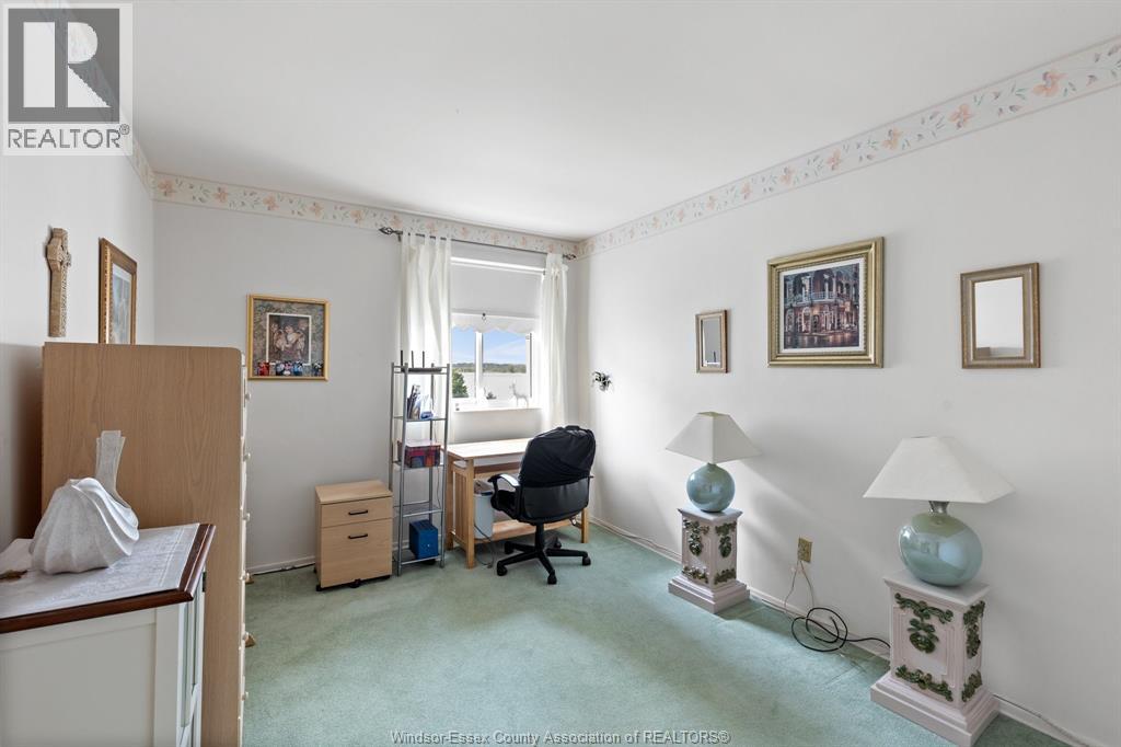 #801 8591 RIVERSIDE DRIVE East - 18