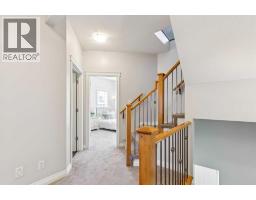 115 Couture Crescent Sw, Calgary, AB T3E7R3 Photo 19
