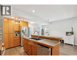 115 Couture Crescent Sw, Calgary, AB T3E7R3 Photo 14