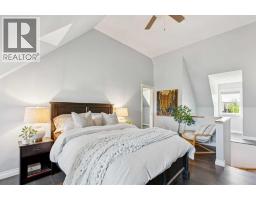 115 Couture Crescent Sw, Calgary, AB T3E7R3 Photo 25