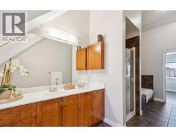 115 Couture Crescent Sw, Calgary, AB T3E7R3 Photo 28