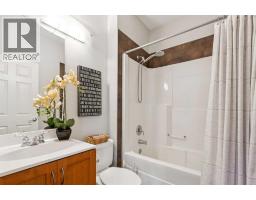 115 Couture Crescent Sw, Calgary, AB T3E7R3 Photo 22