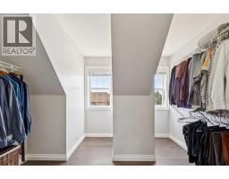115 Couture Crescent Sw, Calgary, AB T3E7R3 Photo 29