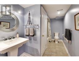 38 Castle Drive, Barrie, ON L4N1R1 Photo 33