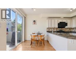 408 1485 Parkway Boulevard, Coquitlam, BC V3E3E6 Photo 10