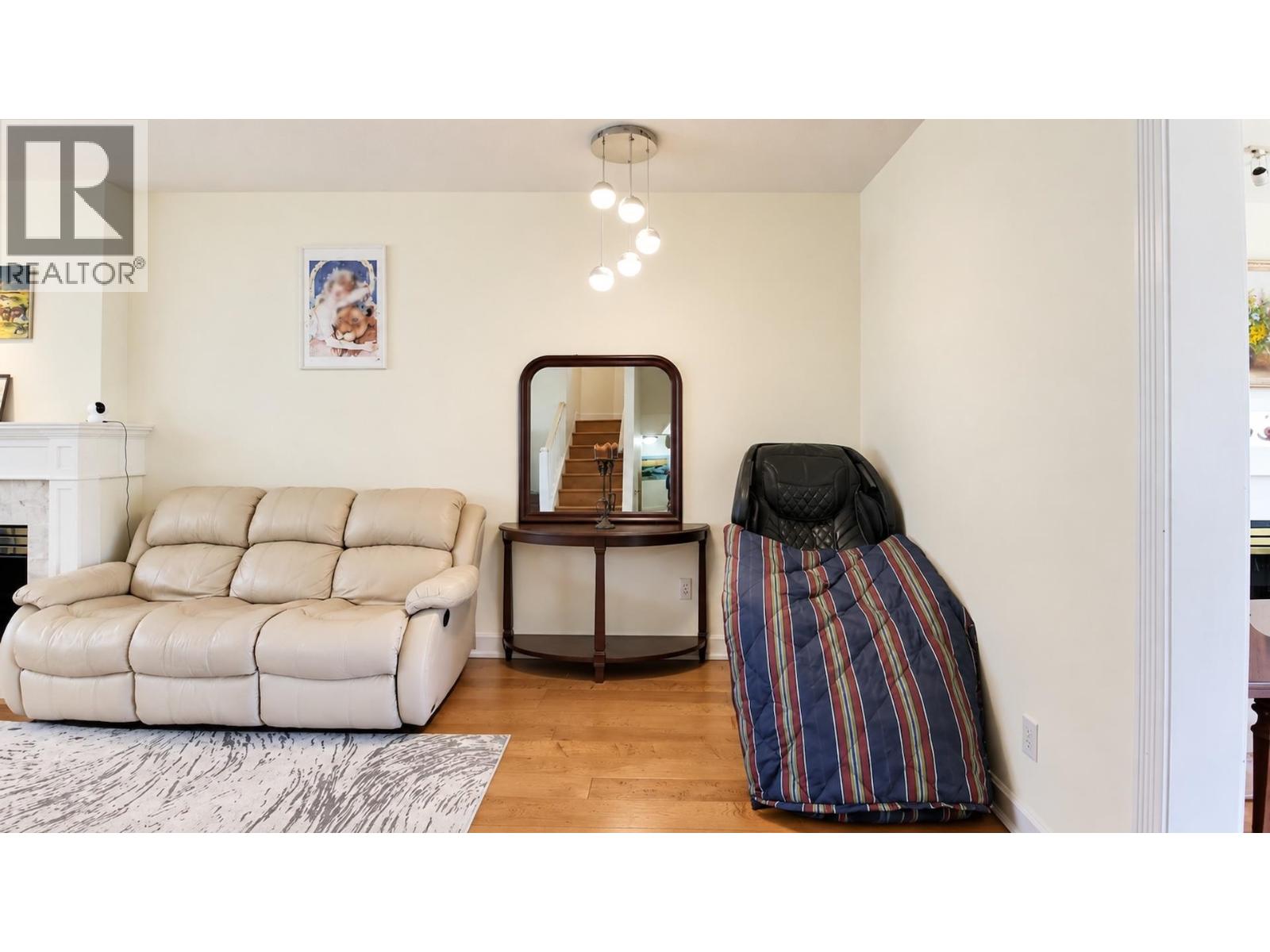 408 1485 PARKWAY BOULEVARD, Coquitlam - Image 1