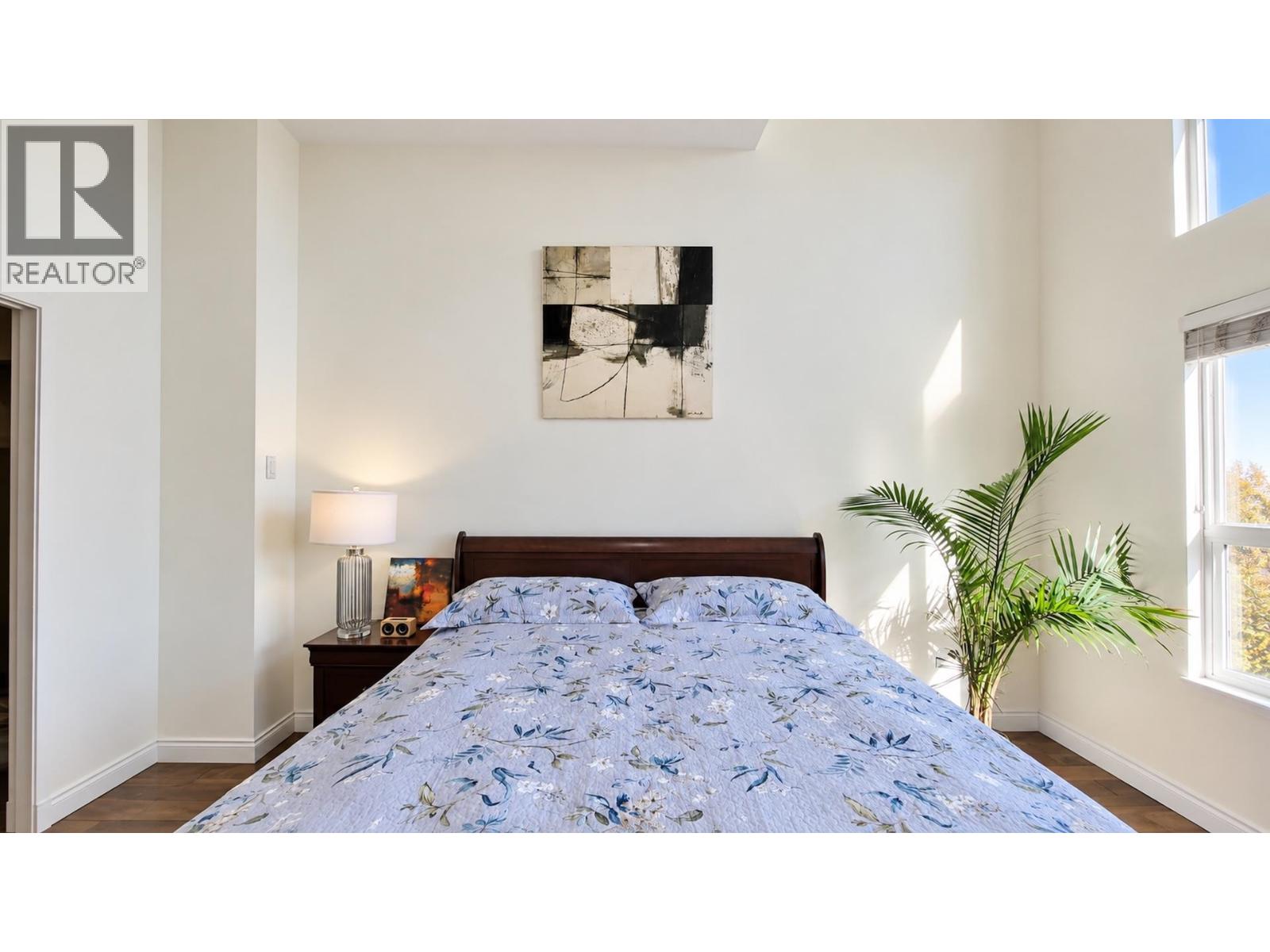 408 1485 PARKWAY BOULEVARD, Coquitlam - Image 1