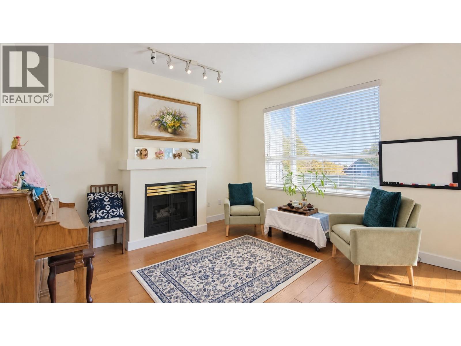 408 1485 PARKWAY BOULEVARD, Coquitlam - Image 1