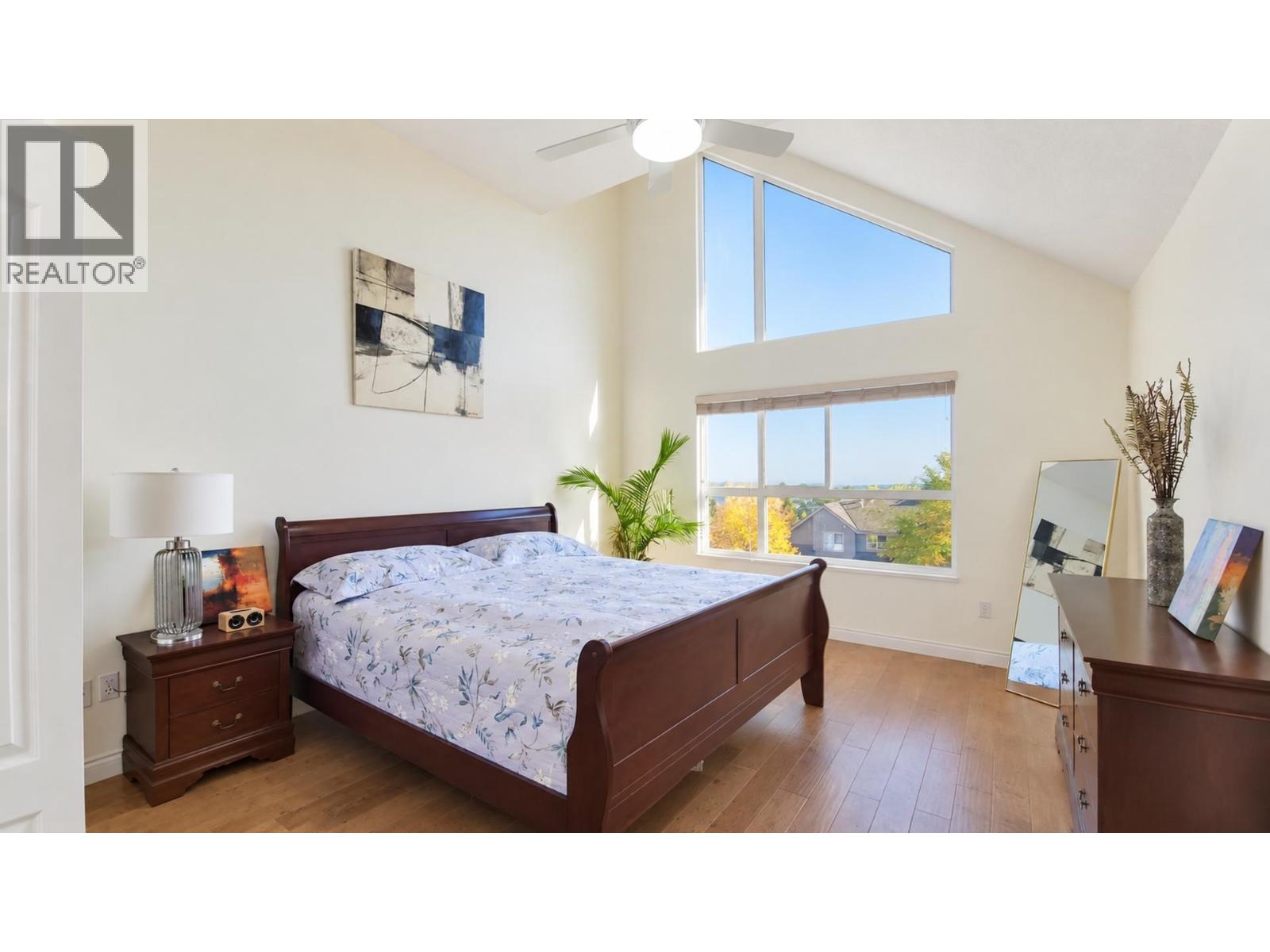 408 1485 PARKWAY BOULEVARD, Coquitlam - Image 1