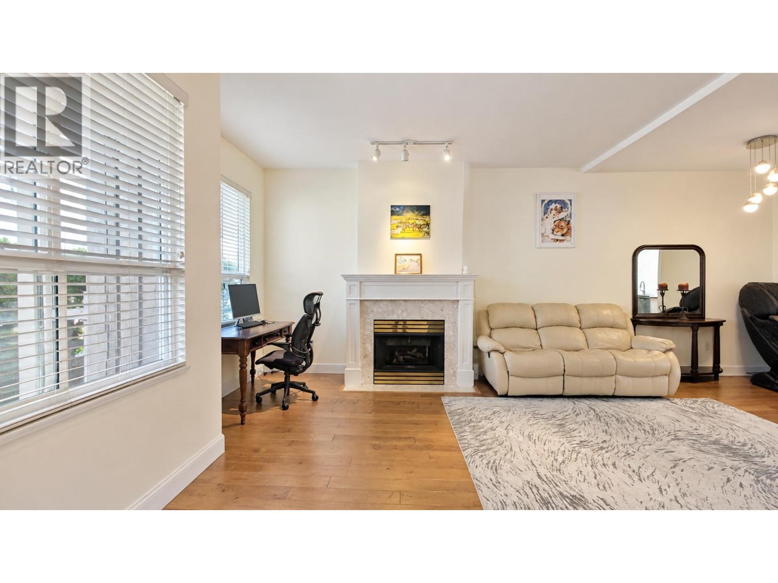 408 1485 PARKWAY BOULEVARD, Coquitlam - Image 1