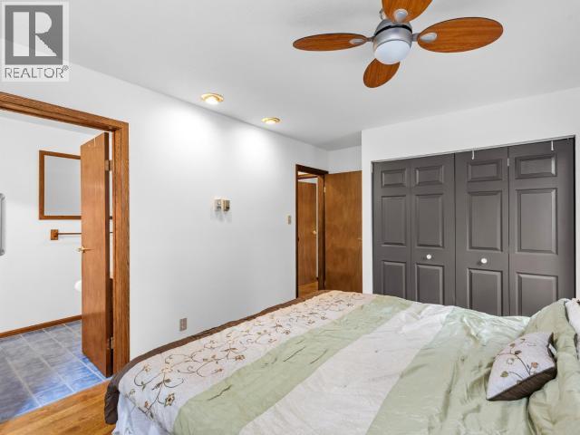 11 TOMBSTONE PLACE - 22