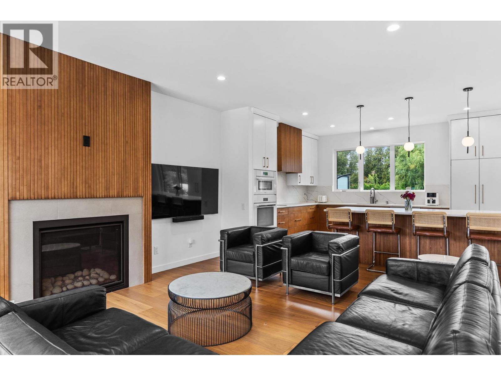  624 Bonjou Road, Kelowna