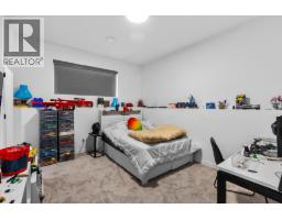 624 Bonjou Road, Kelowna, BC V1W1M5 Photo 37