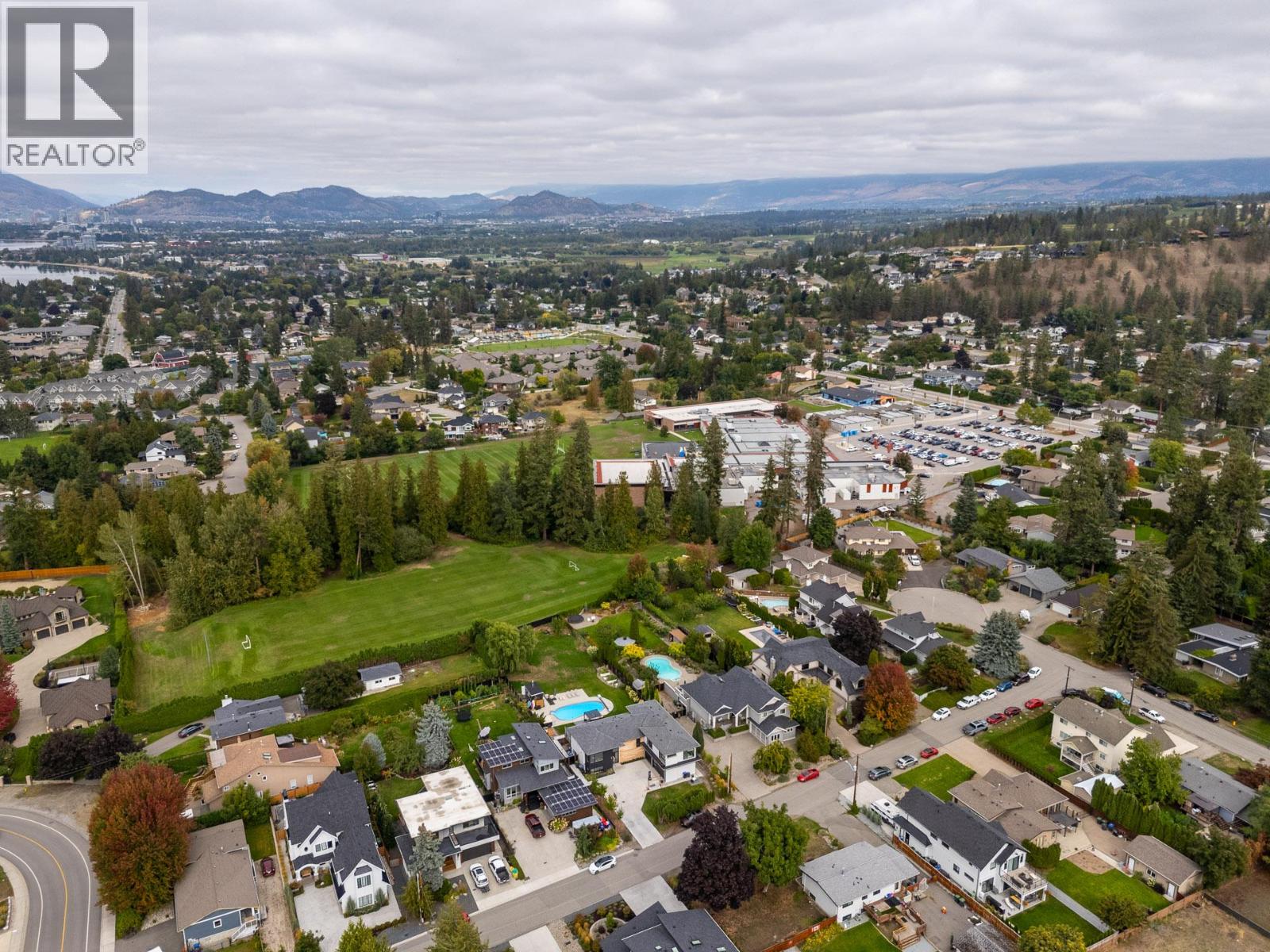 624 Bonjou Road - 73