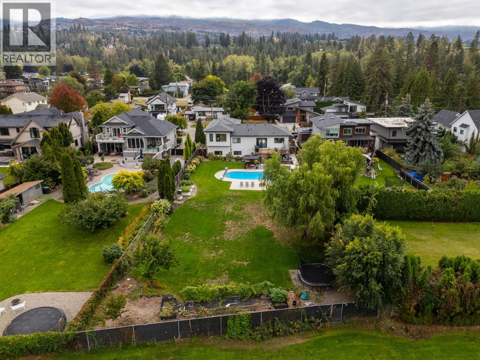  624 Bonjou Road, Kelowna