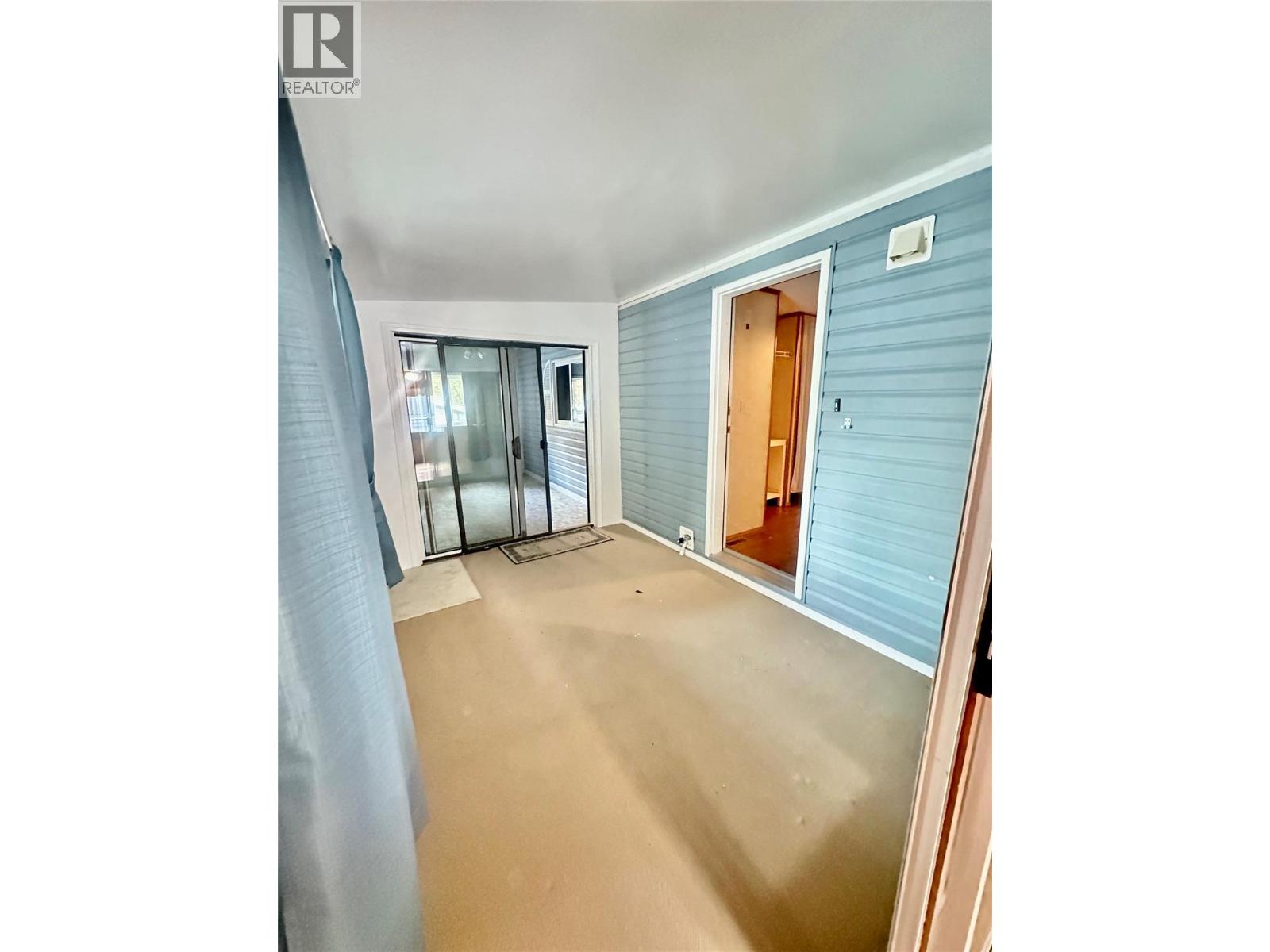 1514 3A Highway Unit# 7, Keremeos