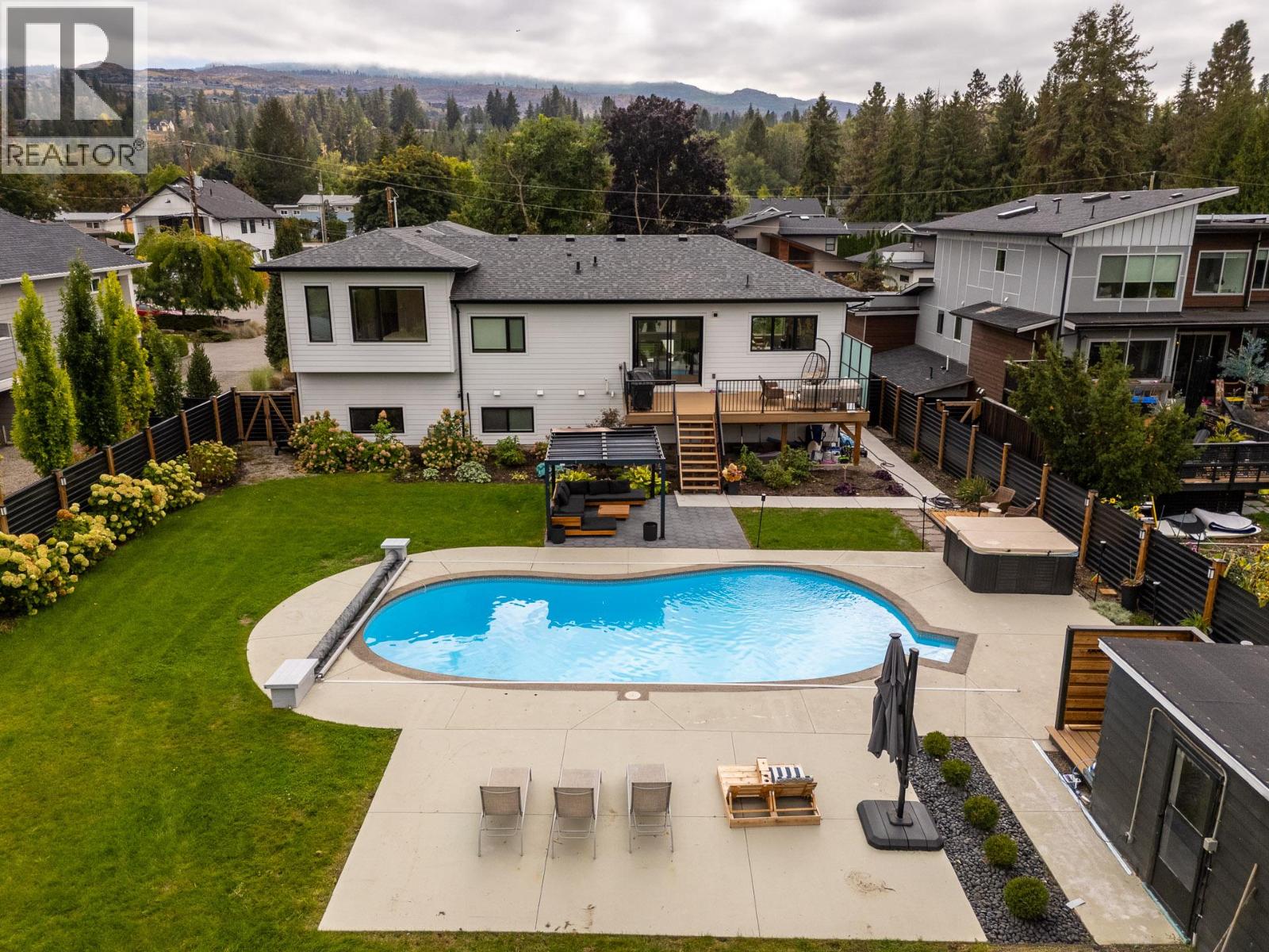  624 Bonjou Road, Kelowna
