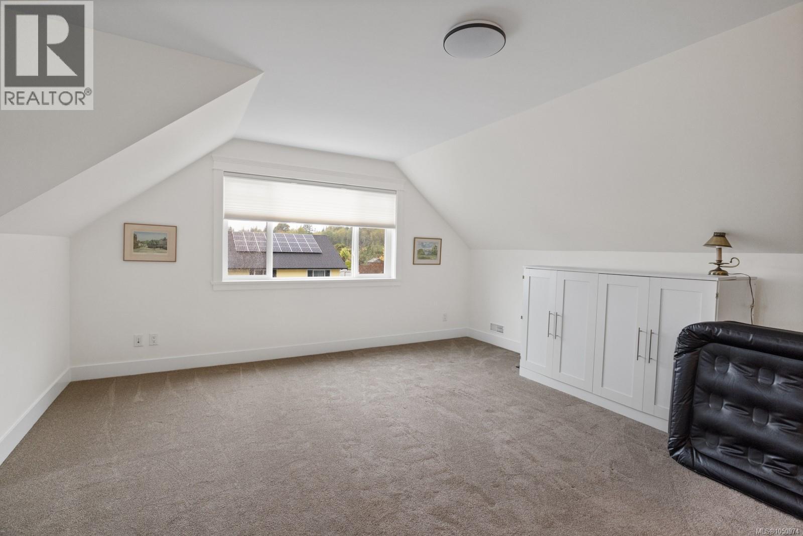 521 Mountain View Dr - 31