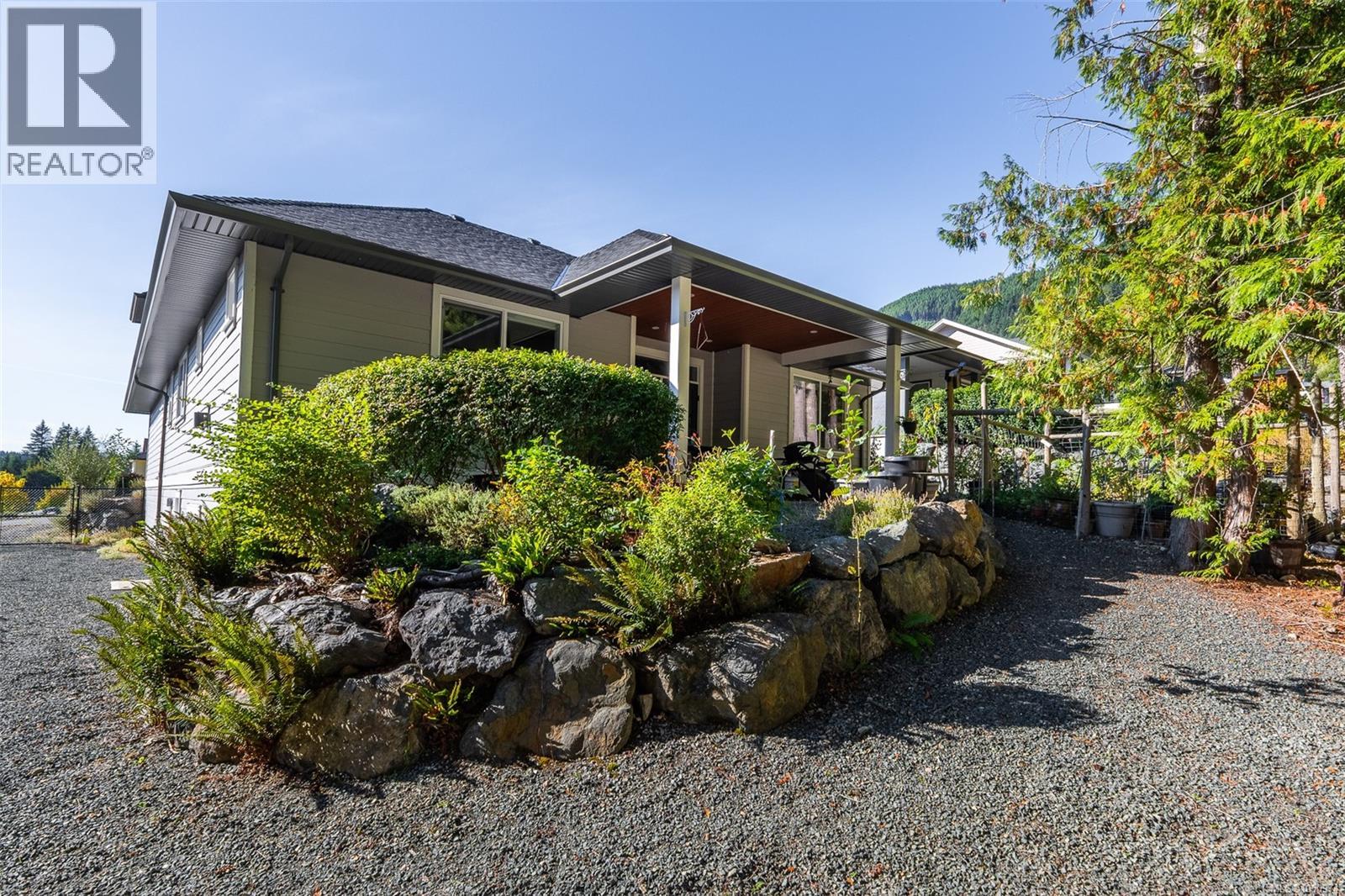 521 Mountain View Dr - Image 7