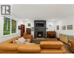 521 Mountain View Dr, Lake Cowichan, BC V0R2G1 Photo 17