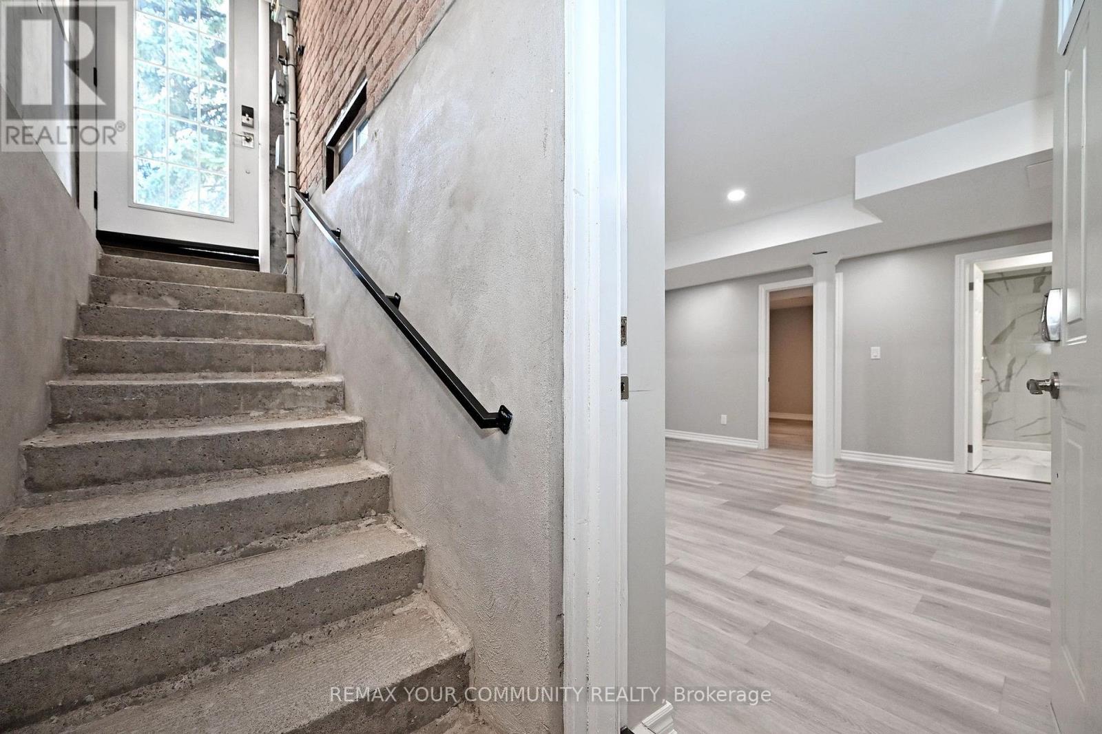 22 FAWCETT TRAIL, Toronto (Malvern) — photo 4
