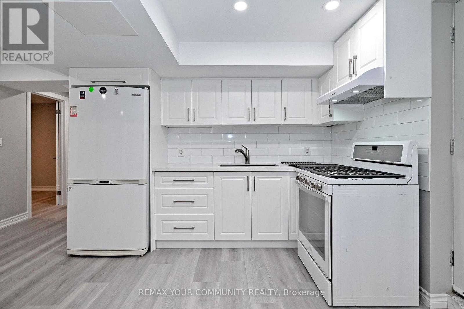 22 FAWCETT TRAIL, Toronto (Malvern) — photo 9